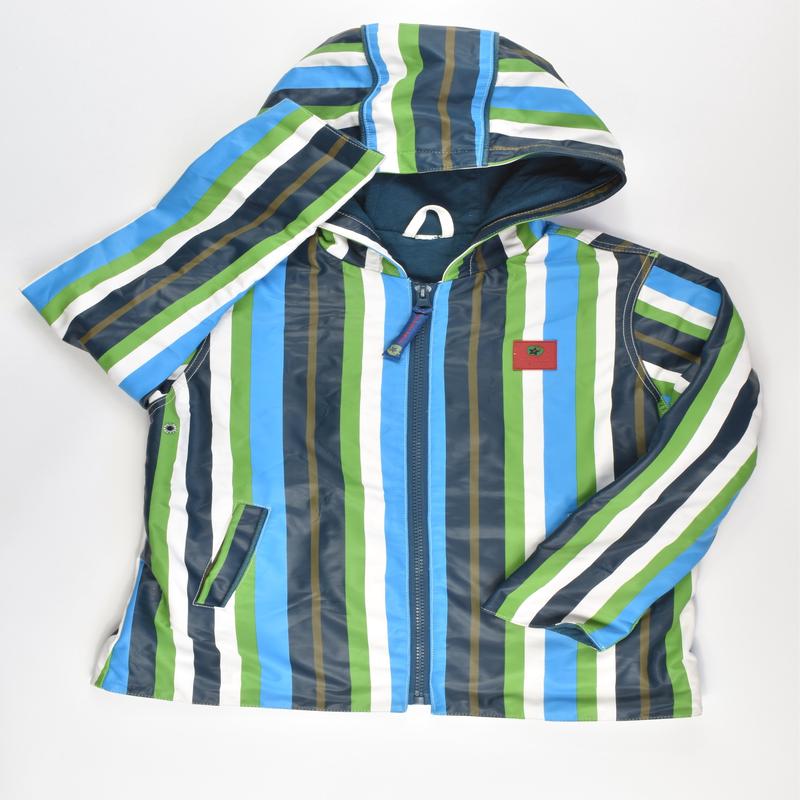 Penny Scallan Australia Size 5-6 Rain Jacket