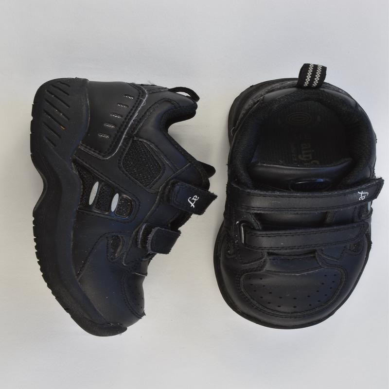 Airflex Size 11 Leather Shoes