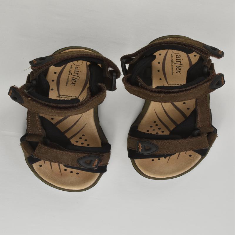 Airflex Size 1 (33) Leather Sandals